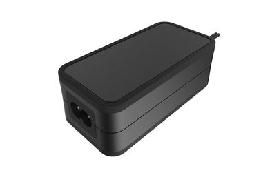 अच्छी कीमत 15w 100-240v डेस्कटॉप पावर एडाप्टर मिनी पीसी के लिए ऑनलाइन