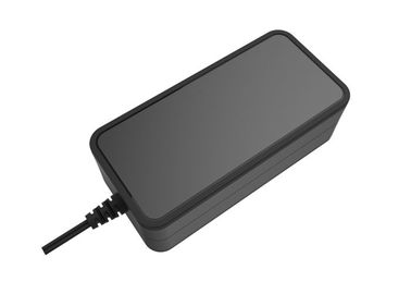 अच्छी कीमत सुरक्षा प्रमाणपत्रों के साथ ABS 15w-300w यूनिवर्सल पीसी पावर एडाप्टर ऑनलाइन